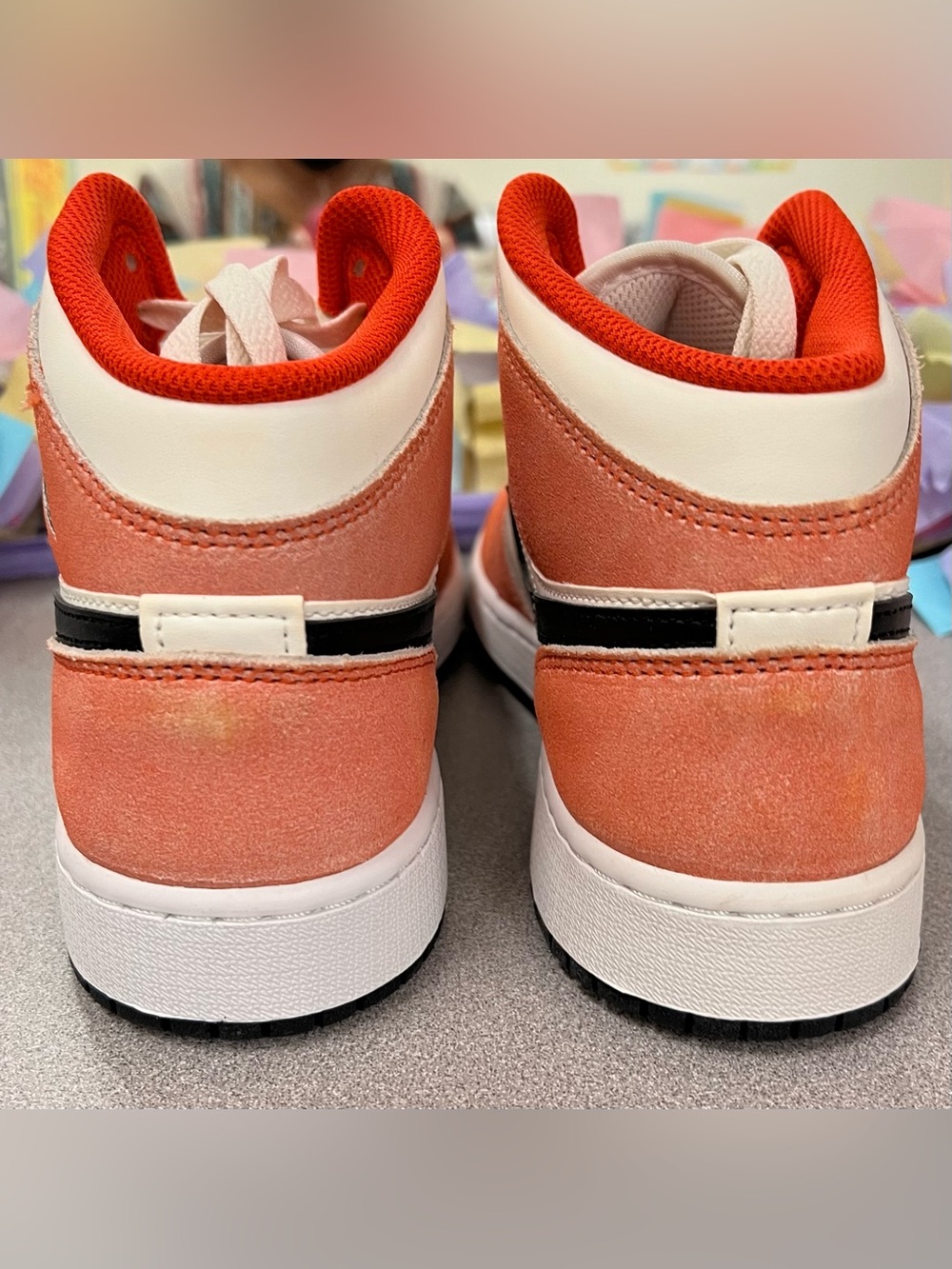 Air Jordan 1 Retro Grade School Youth 6 (W 7.5) in Coral Pink White Black - Picture 8 of 11